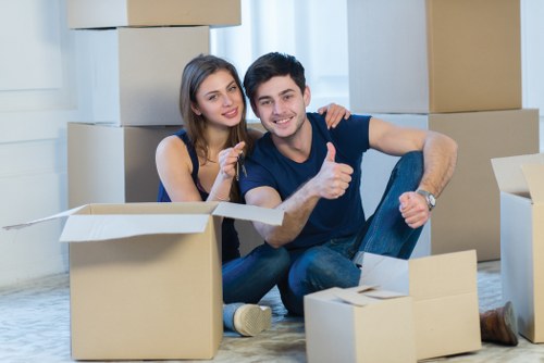 Local movers planning access for a Shoreditch relocation